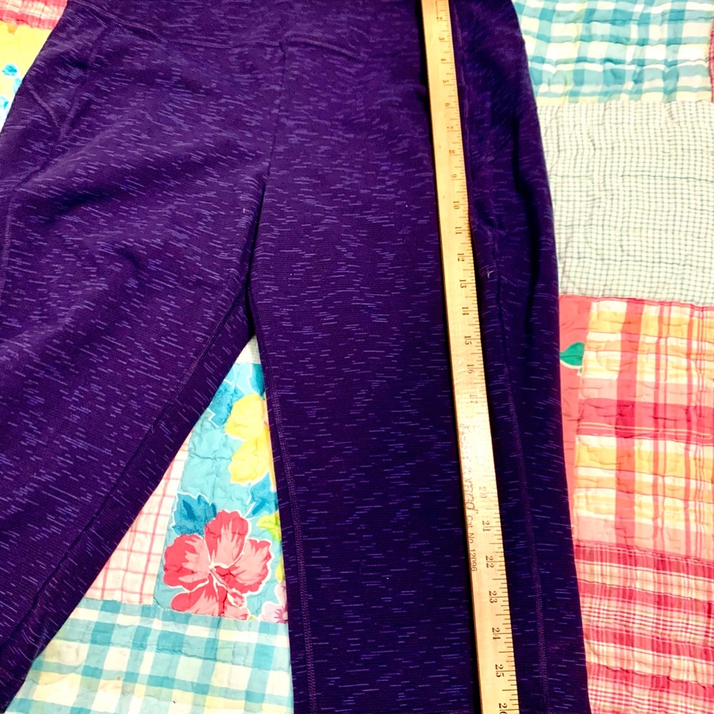 Duluth Trading Co Eggplant Purple Capri Yoga Pant Size Large - Picture 6 of 6